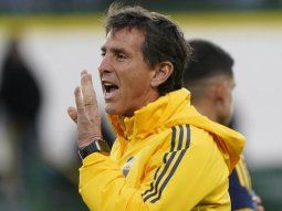 ubeda respondio a la comparacion con scaloni y destaco a paredes tras la frase que sorprendio a todos ubeda respondio a la comparacion con scaloni y destaco a paredes tras la frase que sorprendio a todos