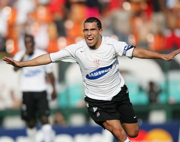 ¿Se va? Corinthians quiere a Tevez para la próxima temporada