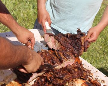 El más esperado: presentaron un protocolo para poder comer asado con amigos