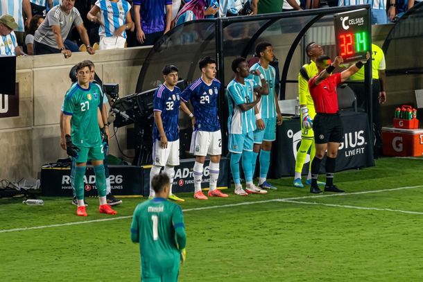La Selección Argentina superó a Honduras y sumó cuatro debutantes: dos de River y uno de Boca