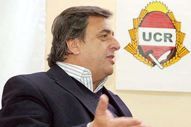 Vuelven a las recetas del FMI con bombos y platillos