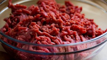 Uruguay comenzará a exportar carne picada hacia Corea del Sur. Uruguay comenzará a exportar carne picada hacia Corea del Sur.
