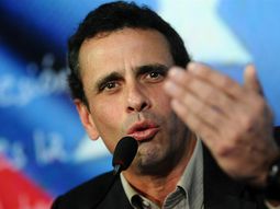 henrique capriles confirmo su candidatura presidencial henrique capriles confirmo su candidatura presidencial