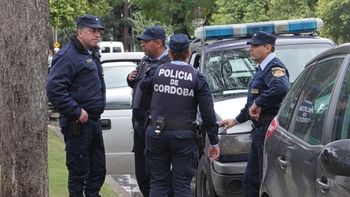 allanaron la central de policia de la capital cordobesa allanaron la central de policia de la capital cordobesa