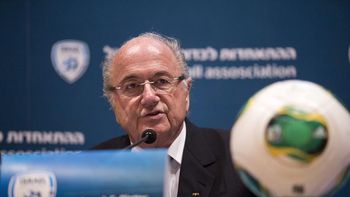 por el calor, blatter insiste en que qatar 2022 sea en invierno por el calor, blatter insiste en que qatar 2022 sea en invierno