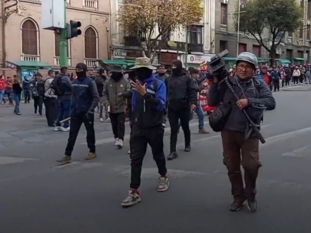 Protestas en Bolivia por el ajuste. Protestas en Bolivia por el ajuste.
