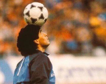 Video: a 35 años de la famosa e histórica entrada en calor de Diego Maradona