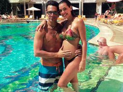 floppy tesouro, mamita sensual en estados unidos: sentimos las pataditas del bebe floppy tesouro, mamita sensual en estados unidos: sentimos las pataditas del bebe