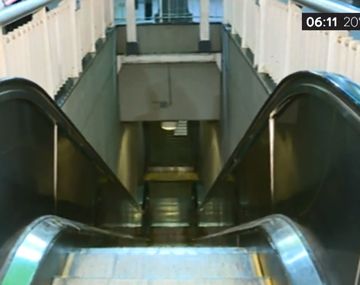 La grieta en el subte: un grupo denunció que no los dejaron trabajar en la línea A