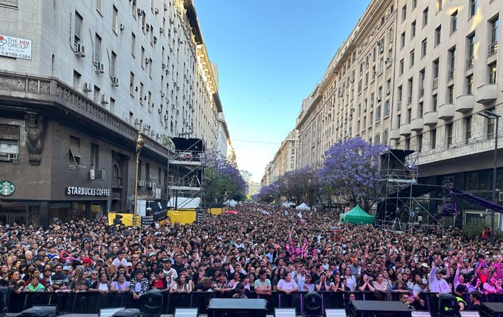 Miles disfrutaron de Experiencia Gospel en el centro porteño