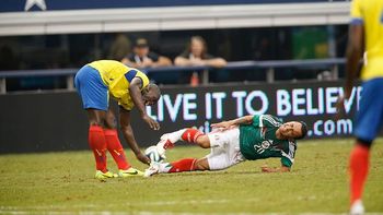 un impactante choque podria dejar a dos jugadores afuera del mundial de brasil un impactante choque podria dejar a dos jugadores afuera del mundial de brasil