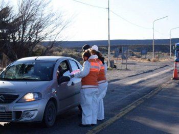 Una mujer cruzó el país a dedo para encontrarse con un hombre que la rechazó