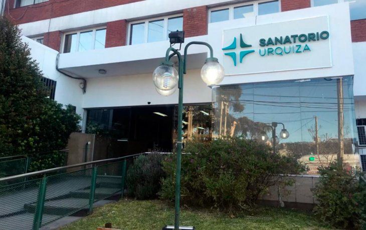 Una clínica informó por error a una familia que el padre había muerto por covid