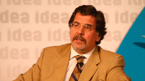 Alberto Sileoni, Director general de cultura y educación de la provincia de Buenos Aires. Alberto Sileoni, Director general de cultura y educación de la provincia de Buenos Aires.