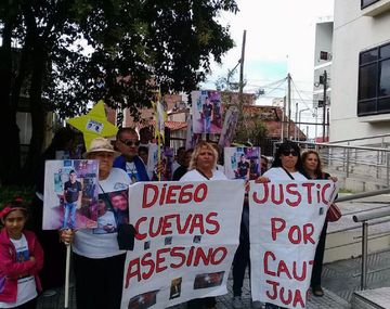 Bronca e incidentes en la sentencia por la picada fatal en Haedo