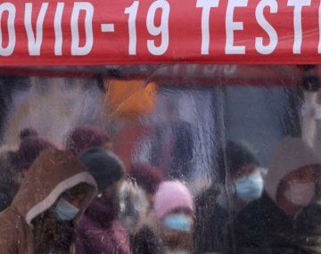 En Chicago será obligatorio mostrar certificado de vacunación en restaurantes y bares