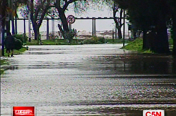 La costa de Quilmes es una de las más afectadas
