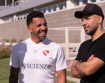 La contundente frase de Carlos Tevez sobre el regreso del Kun Agüero a Independiente
