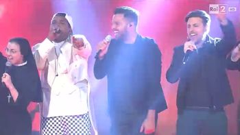 sor cristina sigue causando furor en italia con su voz: ahora canto con ricky martin sor cristina sigue causando furor en italia con su voz: ahora canto con ricky martin