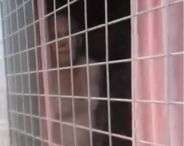 VIDEO: Escrachan por las redes a un hombre que hacía exhibicionismo