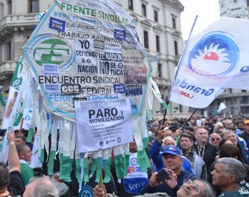 Bullrich quiere que los gremios que organizaron el paro paguen $23 millones