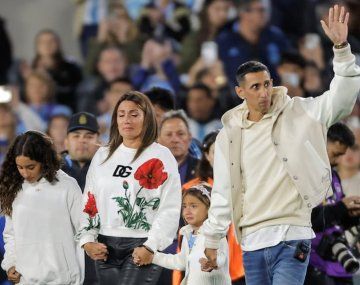 La emoción de Di María y su familia en su despedida de la Selección