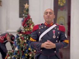 El saludo inclusivo de los Granaderos para Navidad y Año Nuevo