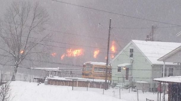 Descarriló un tren cargado de petróleo en Estados Unidos: mirá el video