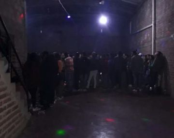 Hicieron una fiesta en plena cuarentena en San Juan y 50 personas terminaron detenidas