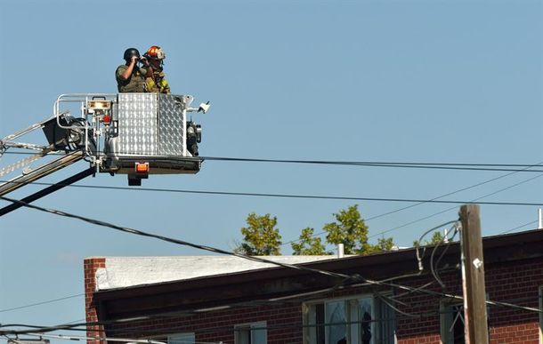 Desmantelan explosivos en el departamento del asesino