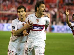 El recuerdo de Antonio Puerta, jugador del Sevilla, que alguna vez compartió equipo con Javier Saviola El recuerdo de Antonio Puerta, jugador del Sevilla, que alguna vez compartió equipo con Javier Saviola