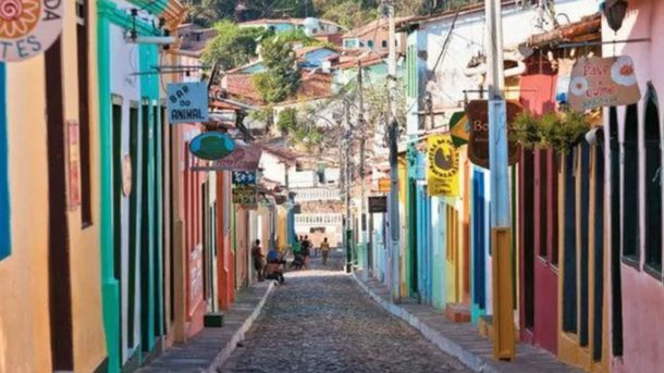 Este destino es valorado por su ambiente único y fachadas atrapantes. Este destino es valorado por su ambiente único y fachadas atrapantes.