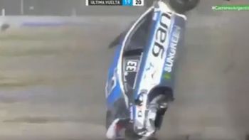 El auto de Marchesi, completamente fuera de control El auto de Marchesi, completamente fuera de control