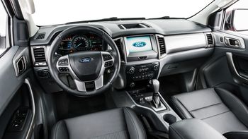 ford exhibe en pinamar el interior de la nueva ranger ford exhibe en pinamar el interior de la nueva ranger