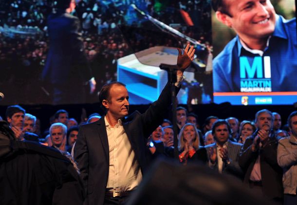 Insaurralde y Scioli hicieron un llamado a los indecisos