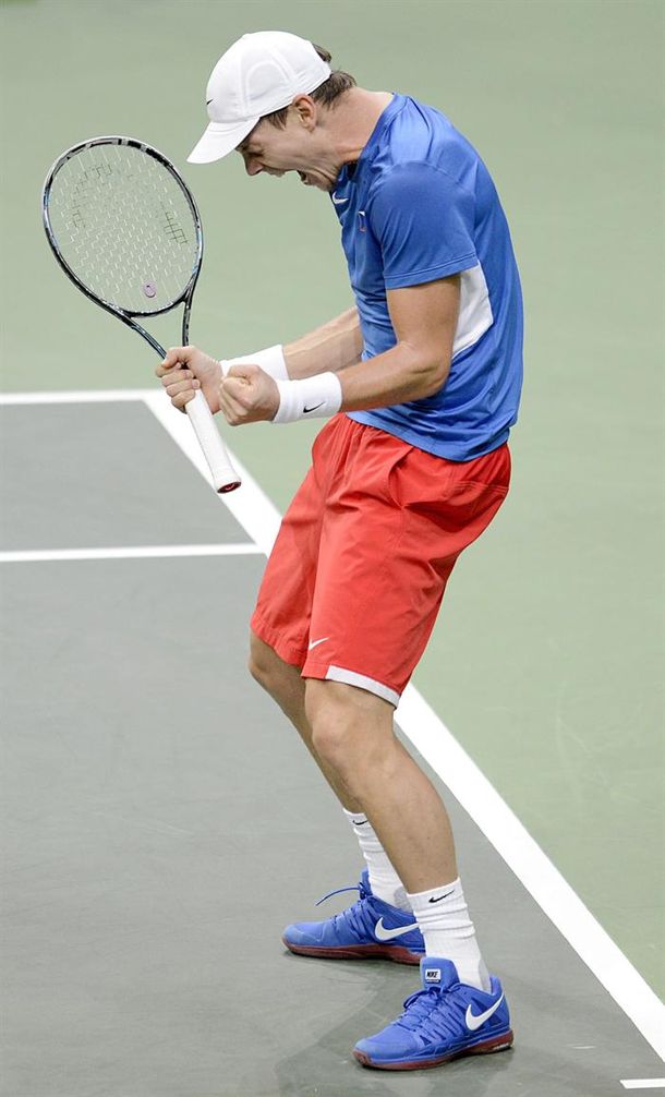 República Checa y España están a mano en la serie final