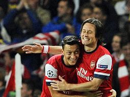 el napoli, sin higuain, cayo ante el arsenal como visitante el napoli, sin higuain, cayo ante el arsenal como visitante