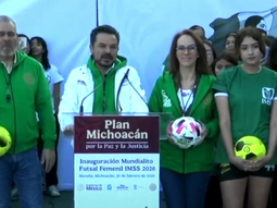 Zoé Robleod en la presentación del Mundialito IMSS de futsal femenil. Zoé Robleod en la presentación del Mundialito IMSS de futsal femenil.