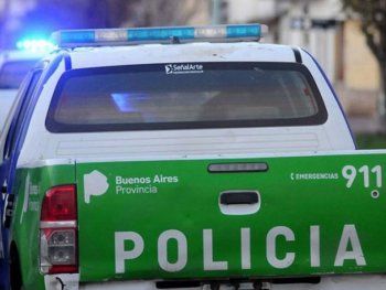 Peligroso delincuente se escapó durante un traslado de La Plata a Azul: pidió ir al baño
