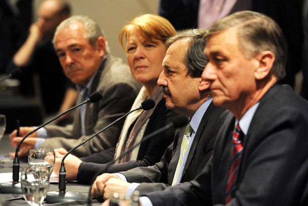 La centroizquierda se postula como la única alternativa a la interna del PJ