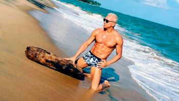 Flavio Mendoza, hot Flavio Mendoza, hot