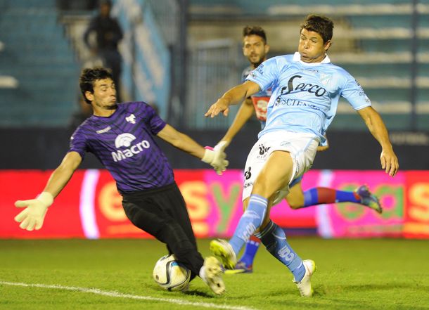 Con un gol polémico, Tigre le empató a Temperley