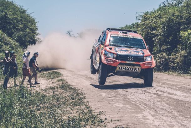 Al-Attiyah tuvo problemas en la primera etapa