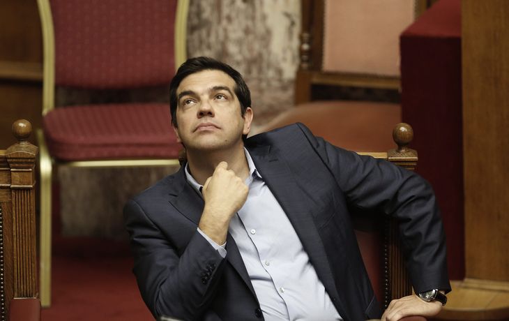 El gobierno griego llamaría a elecciones anticipadas y Tsipras renunciaría