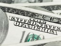 El dólar global cayó tras los datos de inflación de Estados Unidos. El dólar global cayó tras los datos de inflación de Estados Unidos.