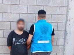 allanaron la casa de uno de los detenidos por tirar bombas molotov frente al congreso: que encontraron allanaron la casa de uno de los detenidos por tirar bombas molotov frente al congreso: que encontraron