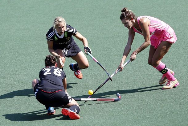 Aymar sufrió una distensión y no jugaría frente a Inglaterra