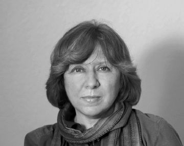 Una bielorrusa ganó el Nobel de Literatura