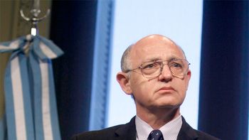 espero que el canciller britanico acepte una reunion espero que el canciller britanico acepte una reunion