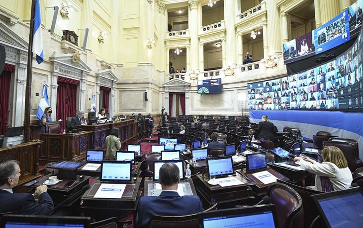 El debate por el aborto en el Senado terminaría a las 4
